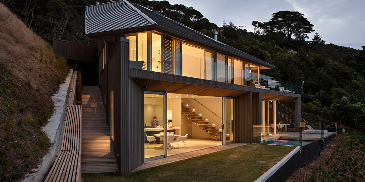 WAIHEKE HOUSE » Frontline